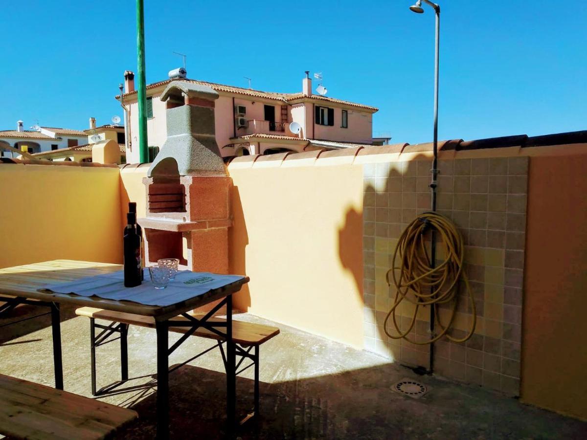 Residenza Rosa Maria Apartment Orosei Exterior photo
